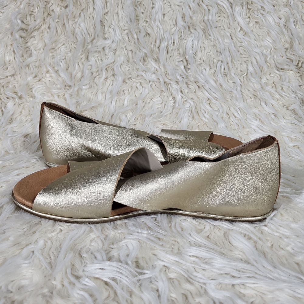 Gentle Souls By Kenneth Cole Laniey Leather Slip-On Sandals Size 9 - Picture 5 of 10